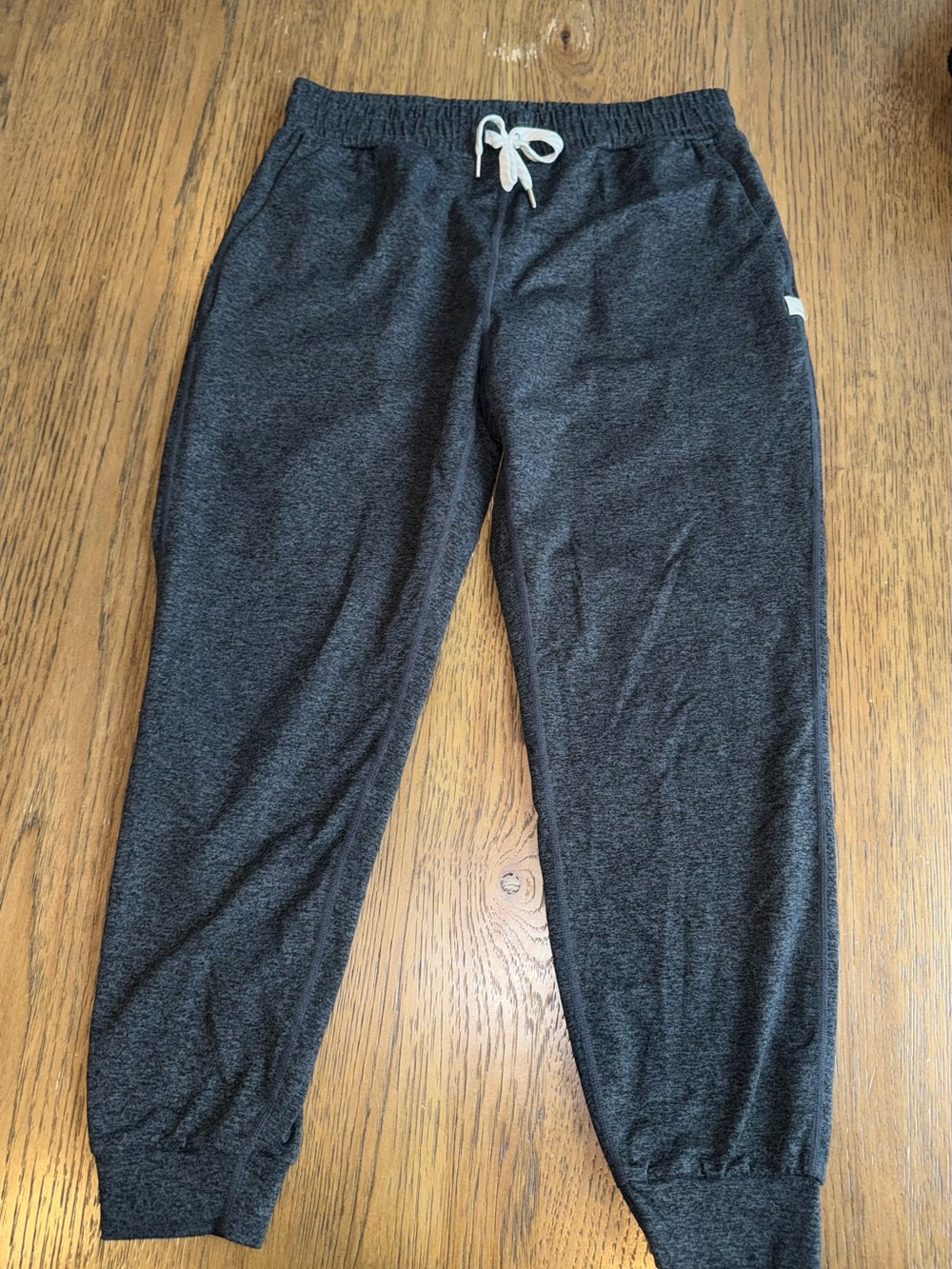 Vuori Men's Charcoal Heather Jogger Sweatpants with Drawstring